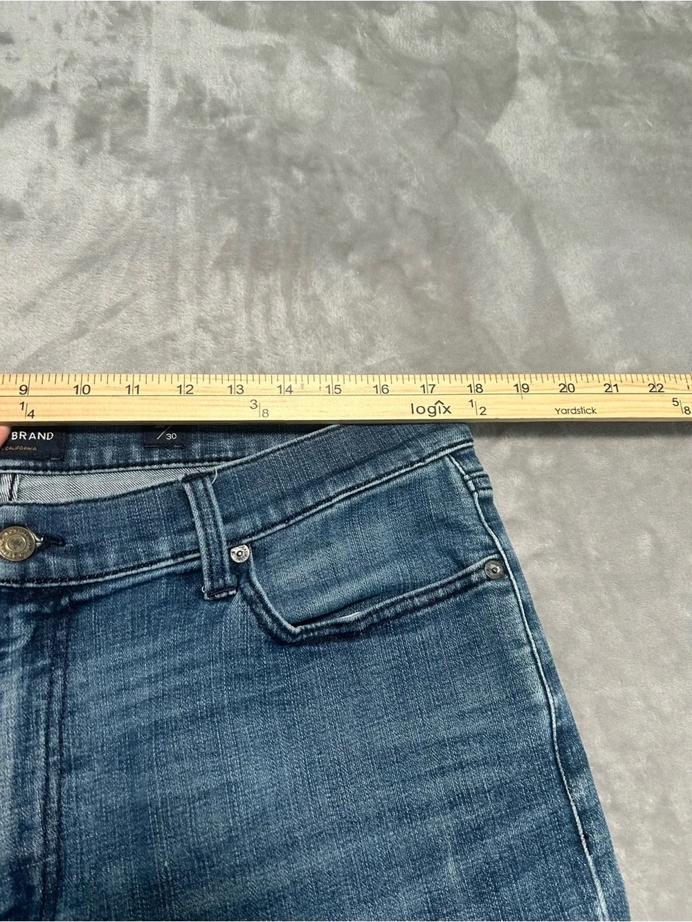 Lucky Brand 363 Straight Leg Jeans Men’s 36x30 Medium Wash Denim